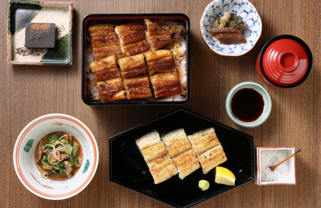 飛 梅